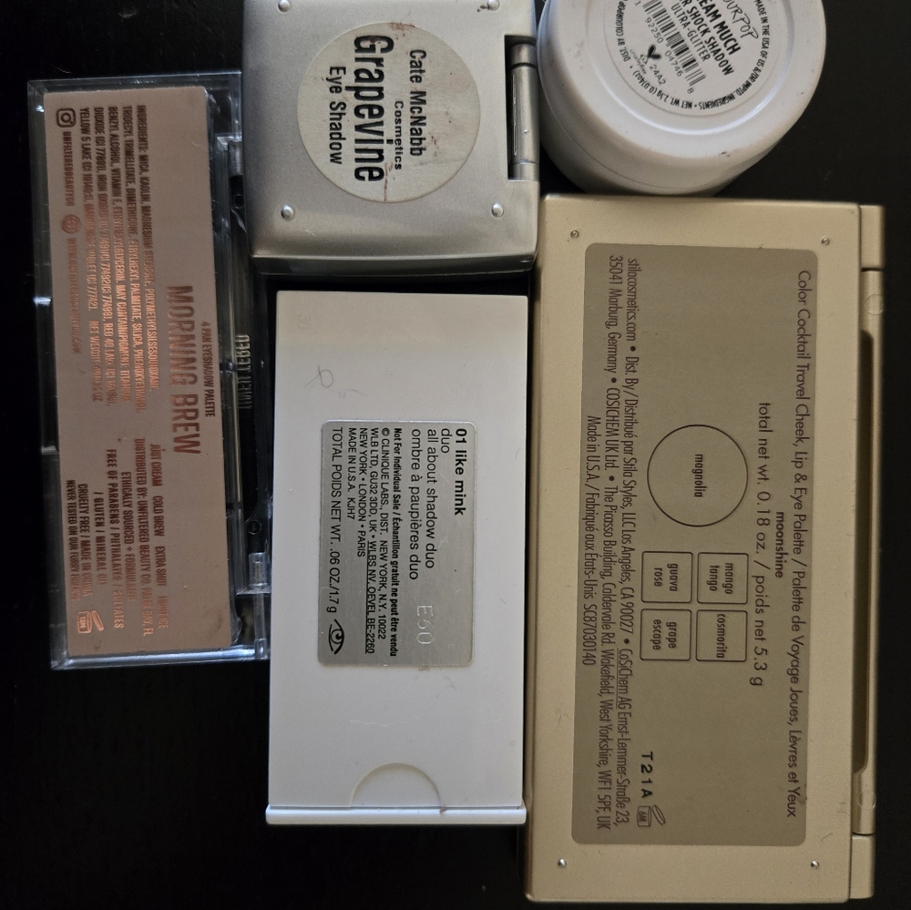 Makeup Beauty bundle - Picture 6 of 7